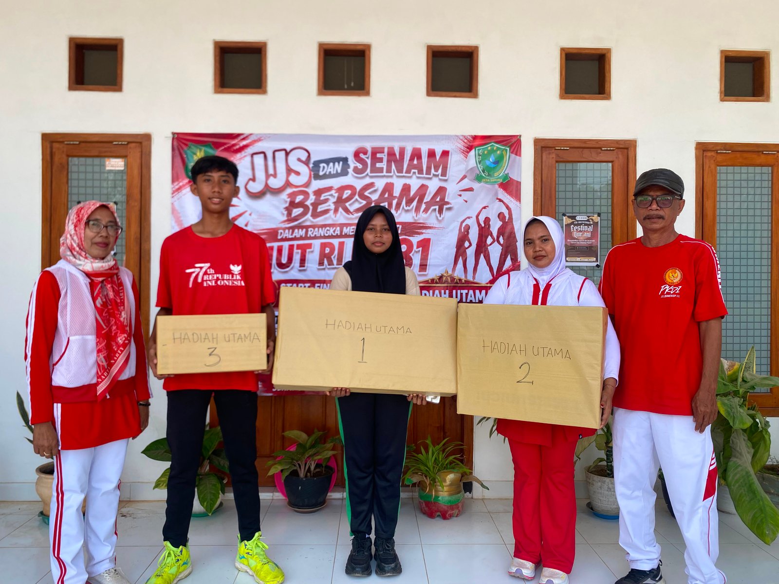 KEGIATAN JALAN JALAN SANTAI MEMPERINGATI HUT RI KE 81